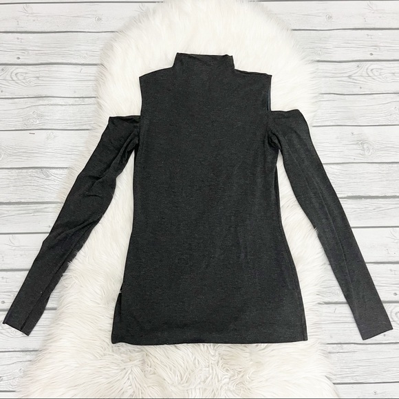 Bailey 44 Gray long sleeve Cold Shoulder Top - Picture 1 of 4
